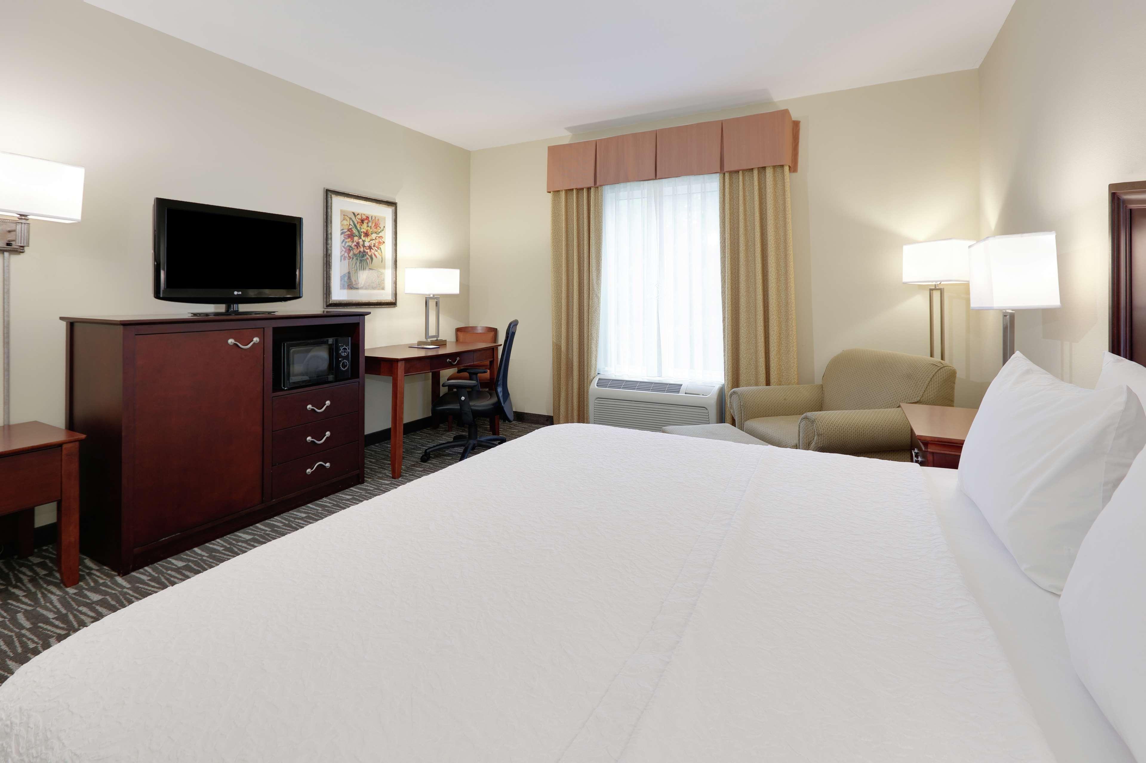 Hampton Inn & Suites Southern Pines-Pinehurst Aberdeen Exterior foto