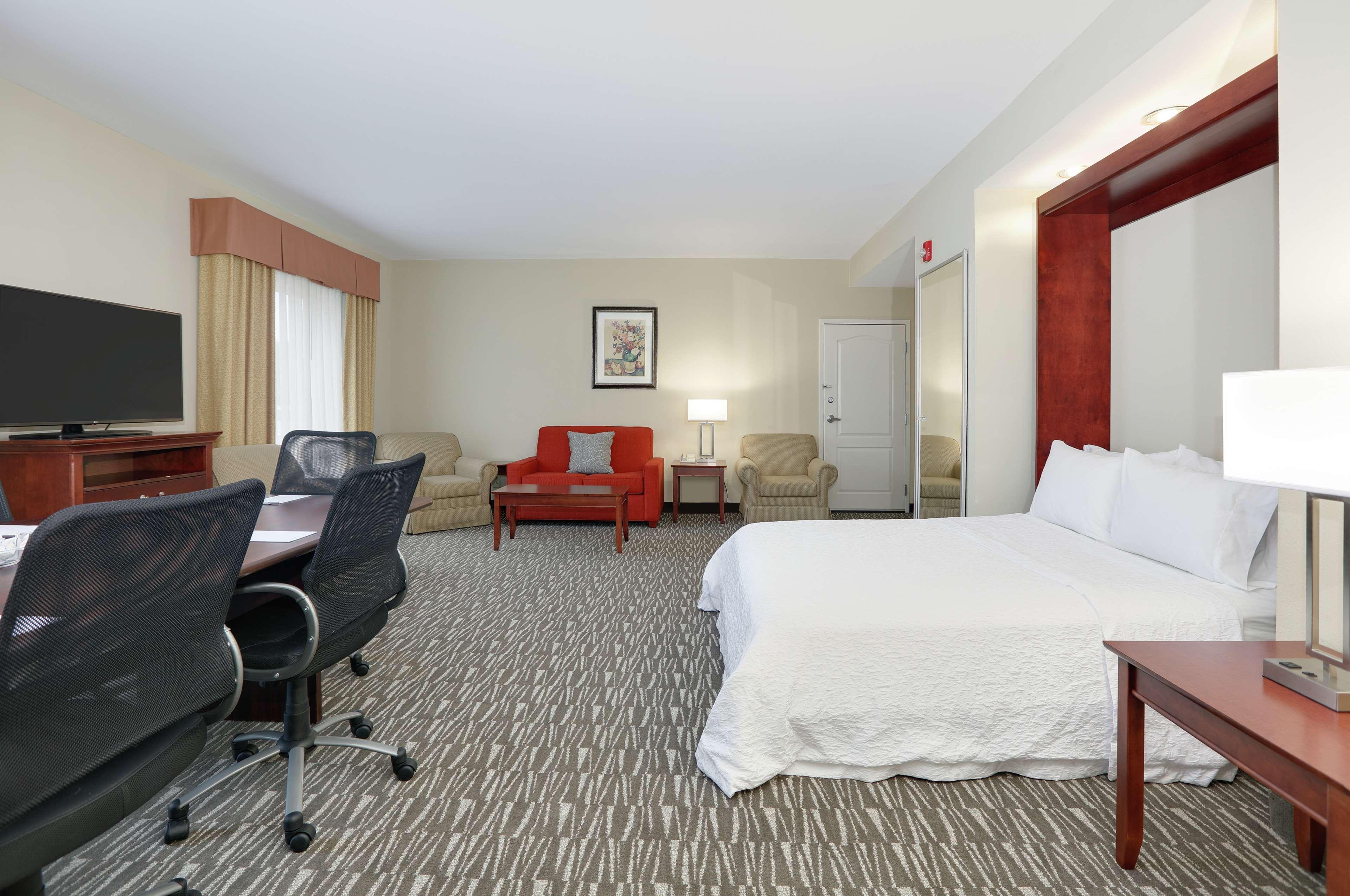 Hampton Inn & Suites Southern Pines-Pinehurst Aberdeen Exterior foto