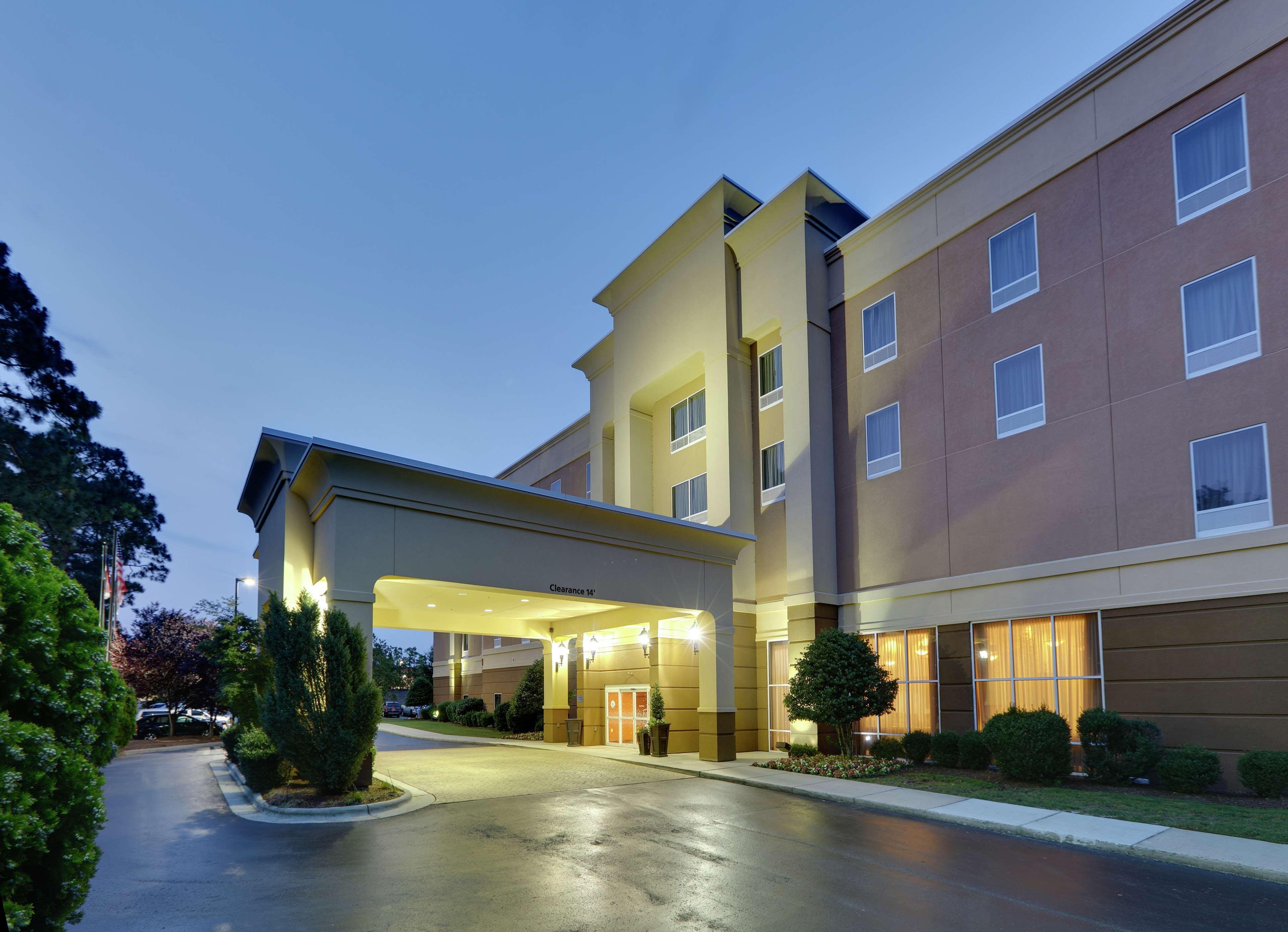 Hampton Inn & Suites Southern Pines-Pinehurst Aberdeen Exterior foto