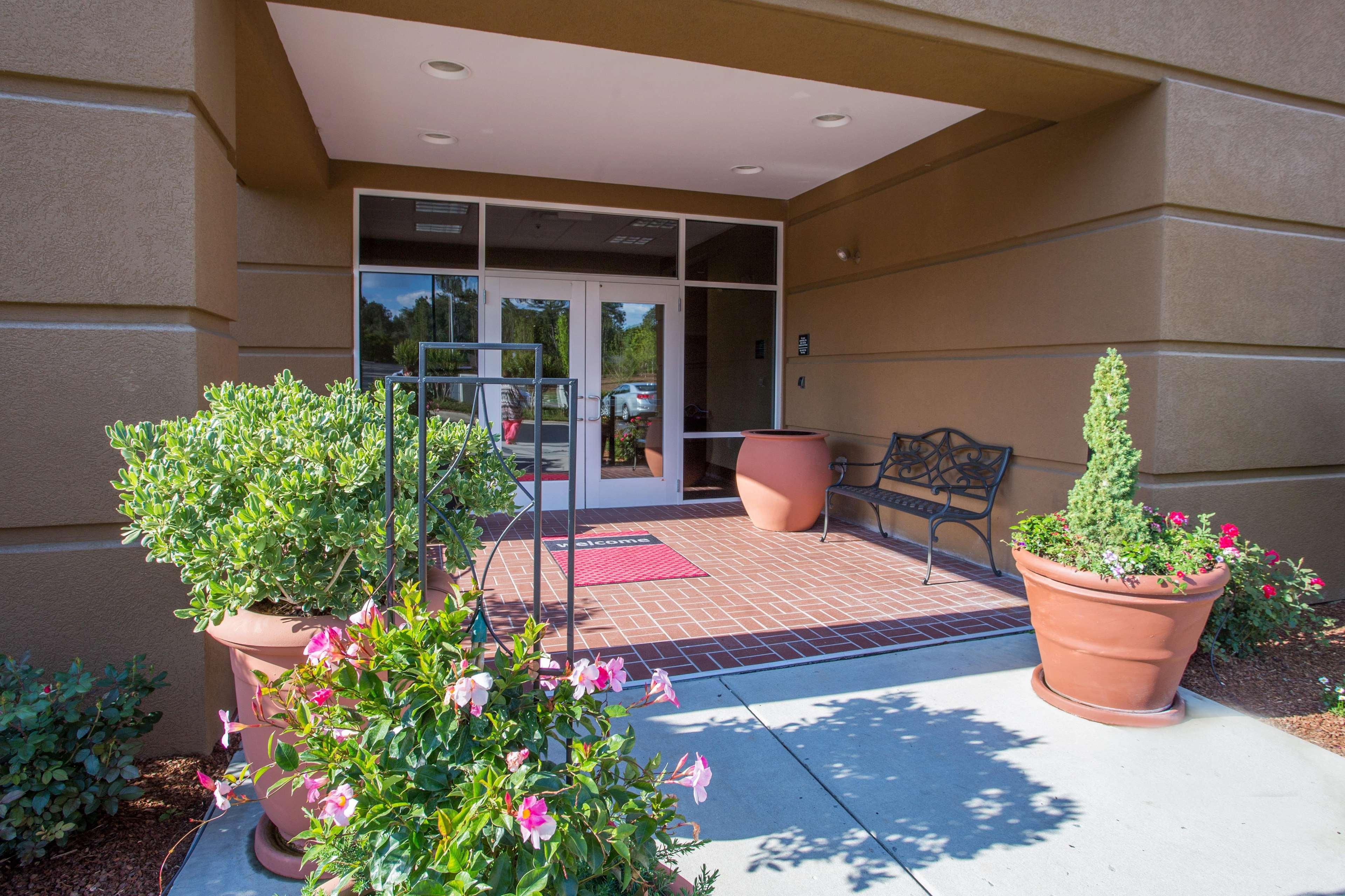 Hampton Inn & Suites Southern Pines-Pinehurst Aberdeen Exterior foto