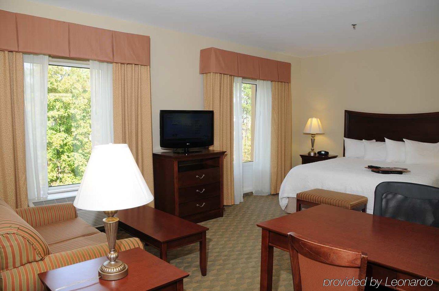 Hampton Inn & Suites Southern Pines-Pinehurst Aberdeen Exterior foto